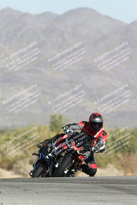 media/Dec-01-2025-Moto Forza (Mon) [[2daa91e15f]]/2-Intermediate Group/Session 2 Turn 9 Entry/